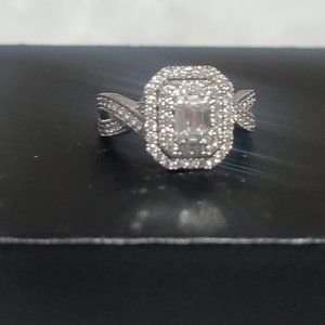 Diamond Engagement Ring Baguette& Round 1ct Tw 14k  White gold